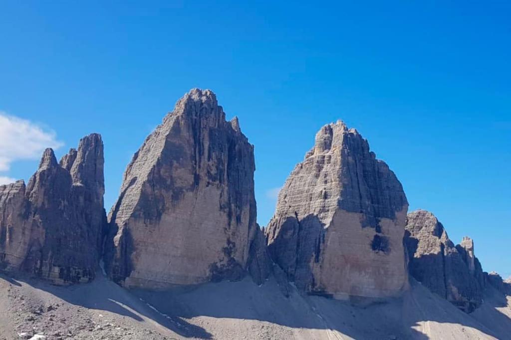 Daniela Dolomiti. *